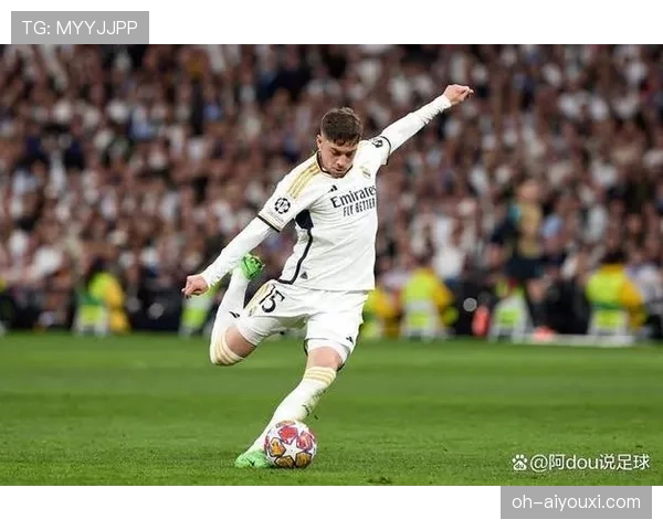 巴尔韦德的多位置属性如何支撑球队战术灵活调整